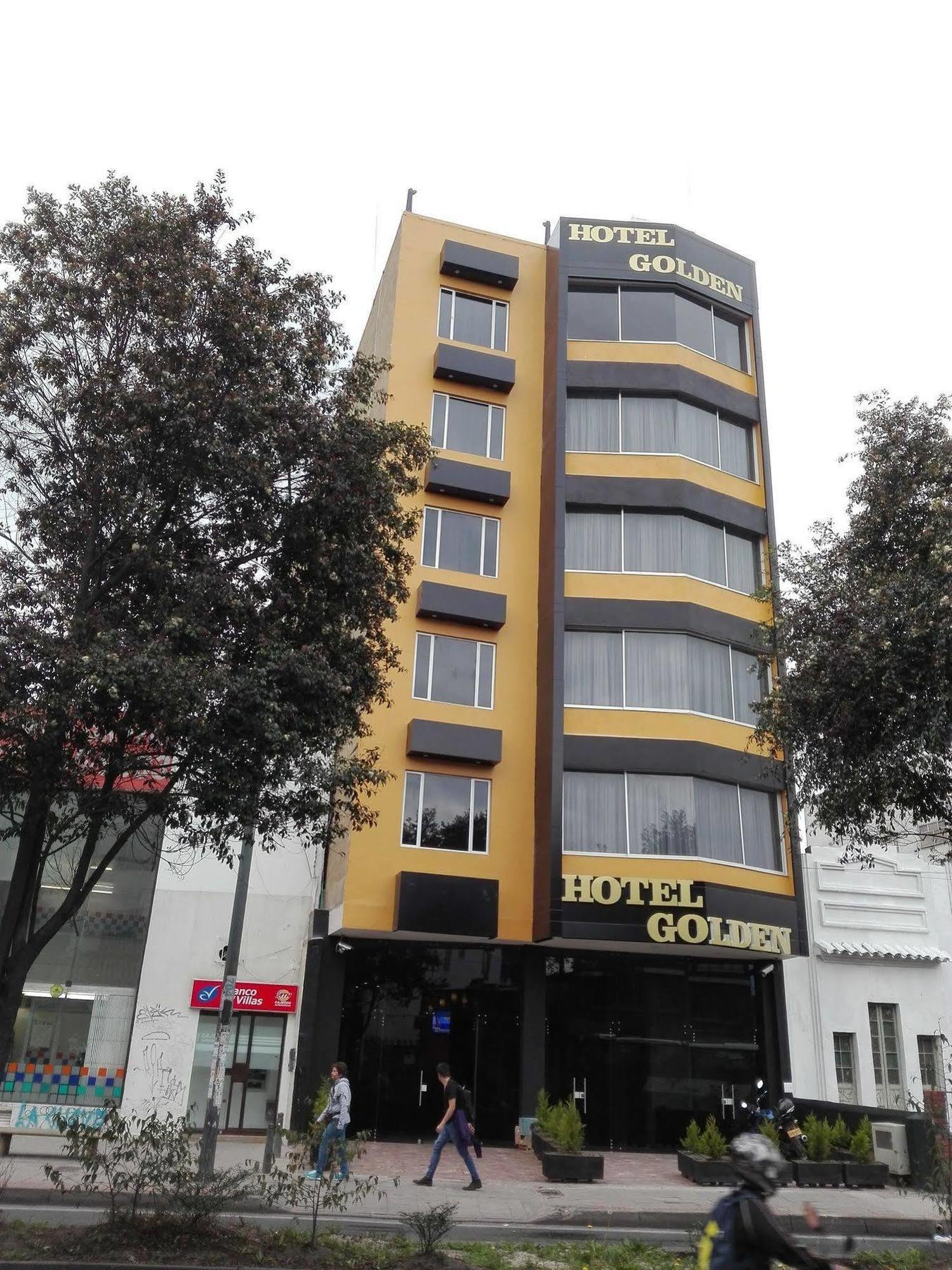 Ayenda 1063 Golden Hotel โบโกตา ภายนอก รูปภาพ